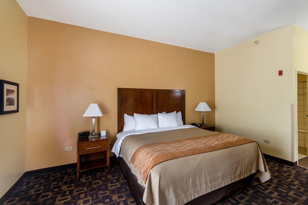 Comfort Inn & Suites North Aurora - Naperville Bagian luar foto