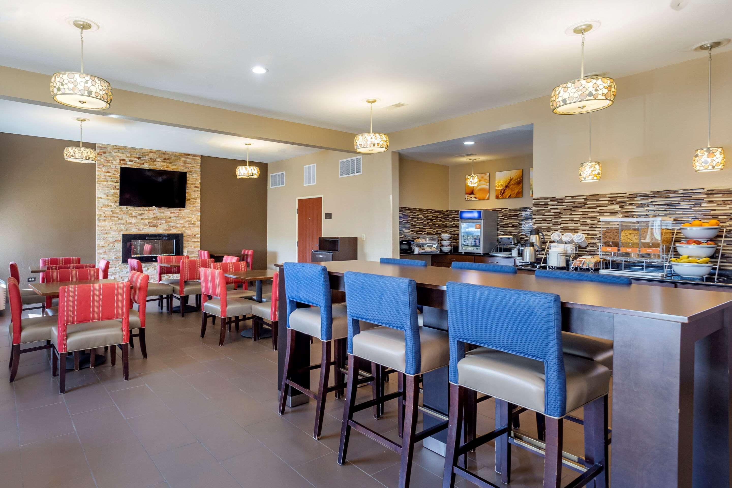 Comfort Inn & Suites North Aurora - Naperville Bagian luar foto